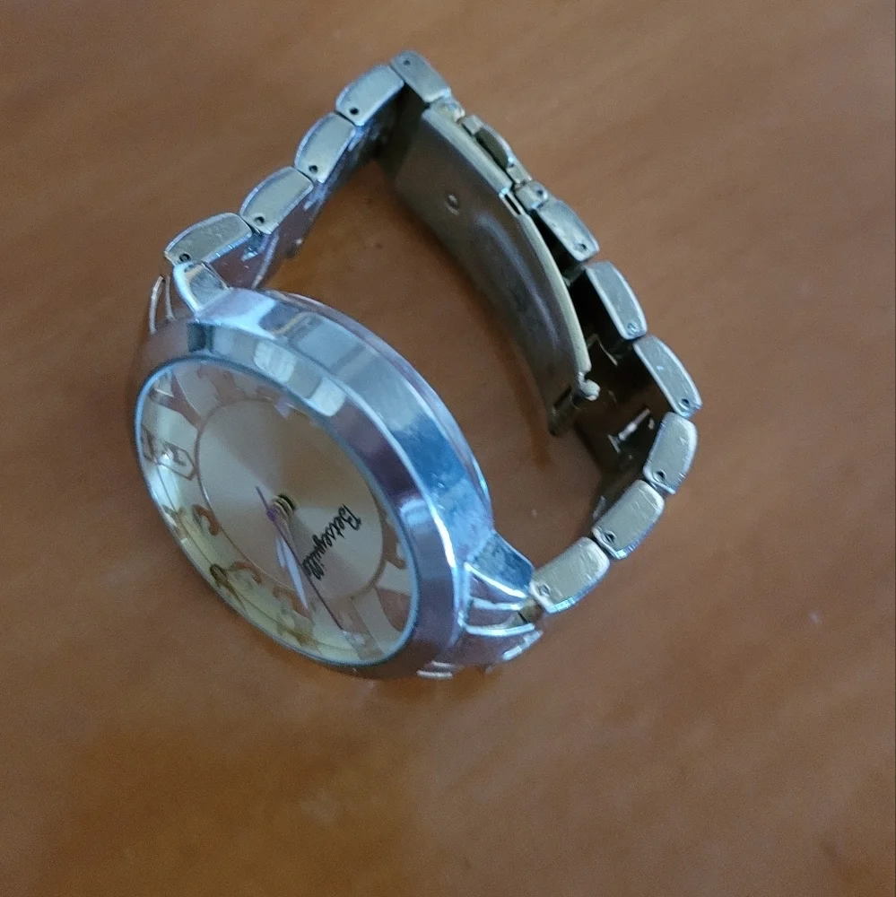 Betsey Johnson Y2K Betseyville Gold Tone‎ Watch